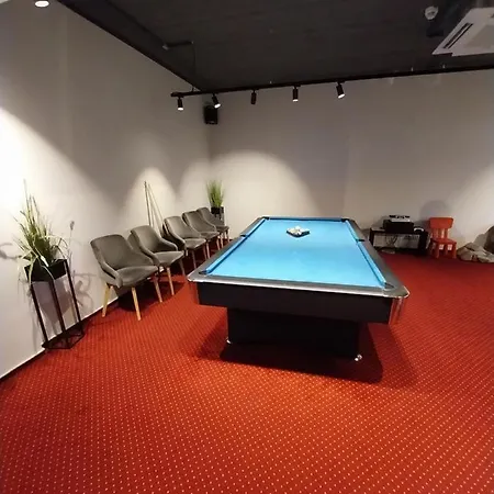 Apartment L12 *
