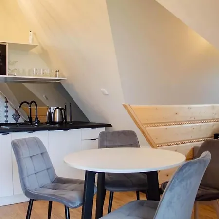 L12 * 비아우카 타트르잔스카