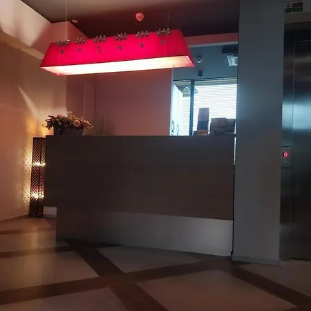 Apartment L12 *