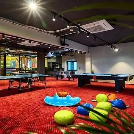 L12 شقة بيالكا تاترزانسكا